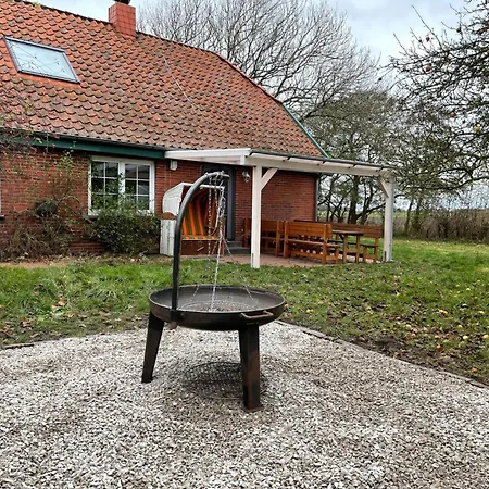 度假居 Deichhof Tossens By Interhome *